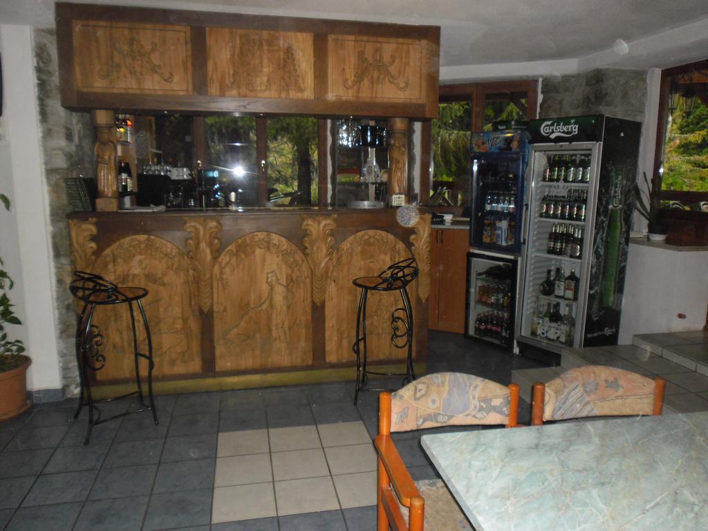 Bed and Breakfast Sebesviz Panzio Repashuta Екстер'єр фото