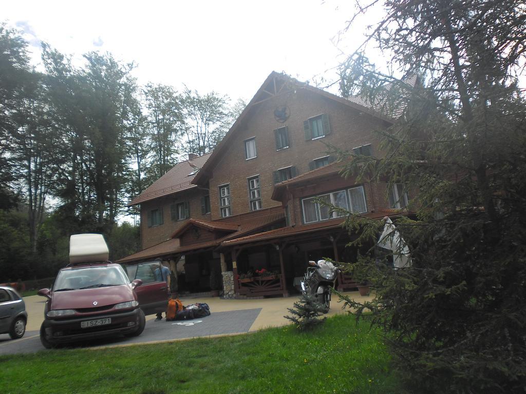 Bed and Breakfast Sebesviz Panzio Repashuta Екстер'єр фото